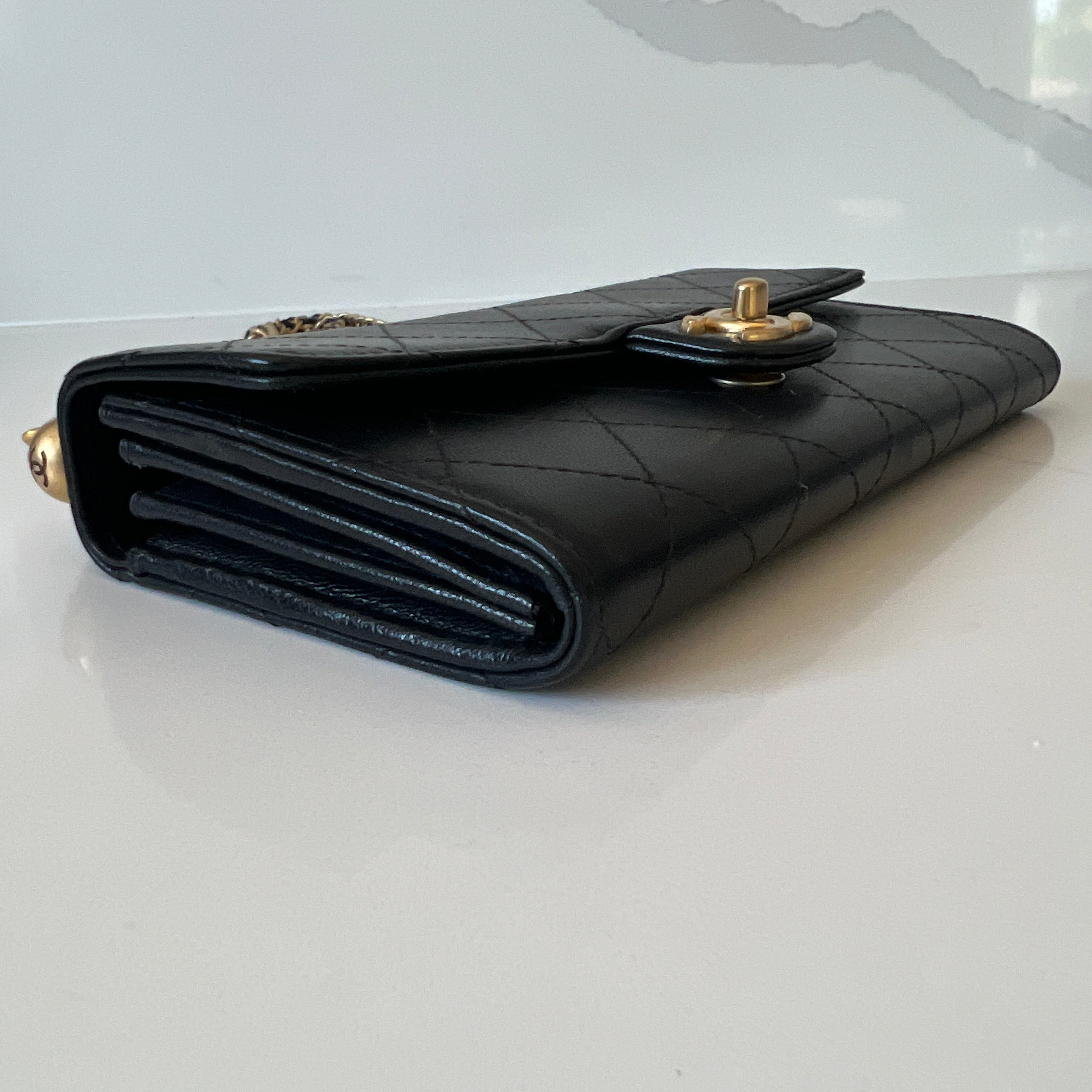 Chanel Wallet on Chain