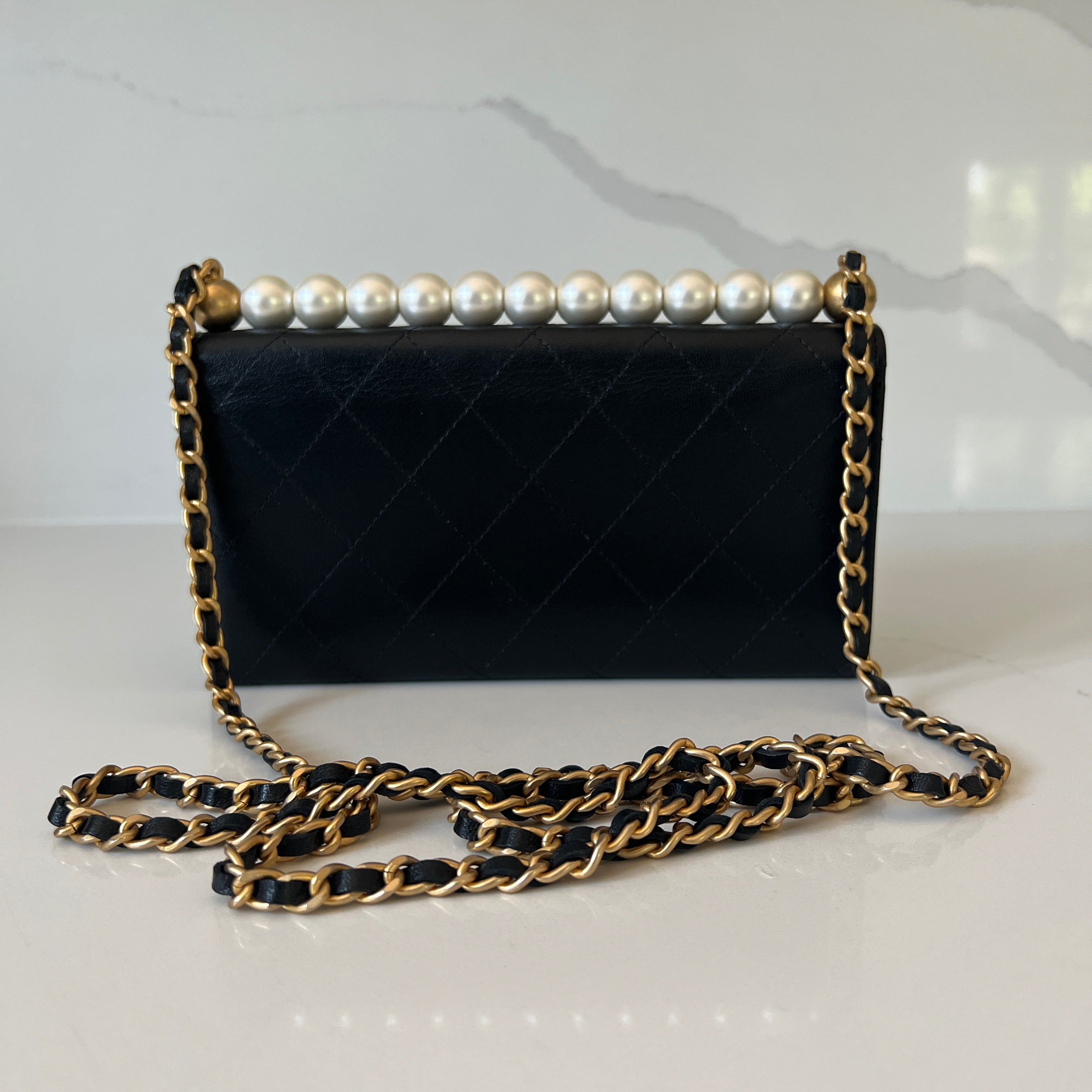 Chanel Wallet on Chain