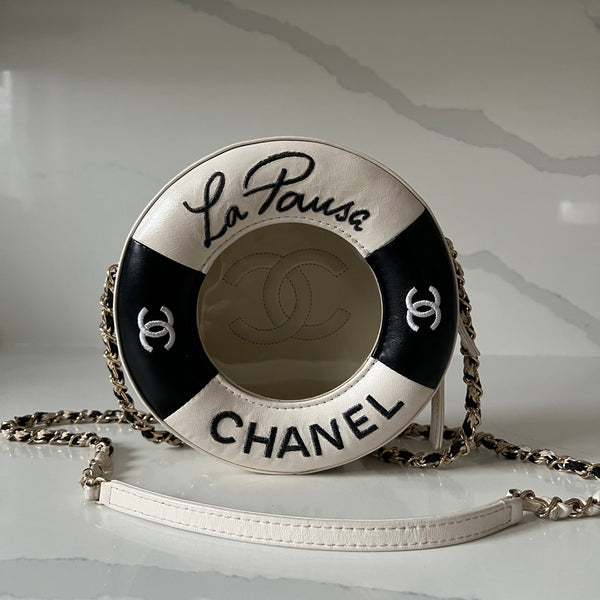 Chanel La Pausa Lifesaver