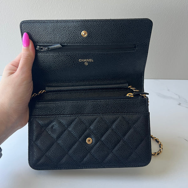 Chanel Wallet on Chain