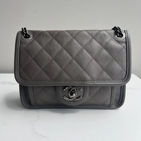 Chanel Shoulder Bag