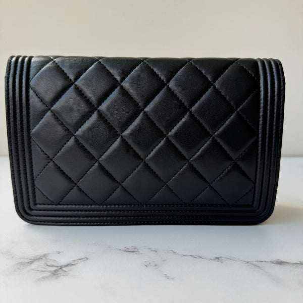 Chanel Le Boy Wallet on Chain