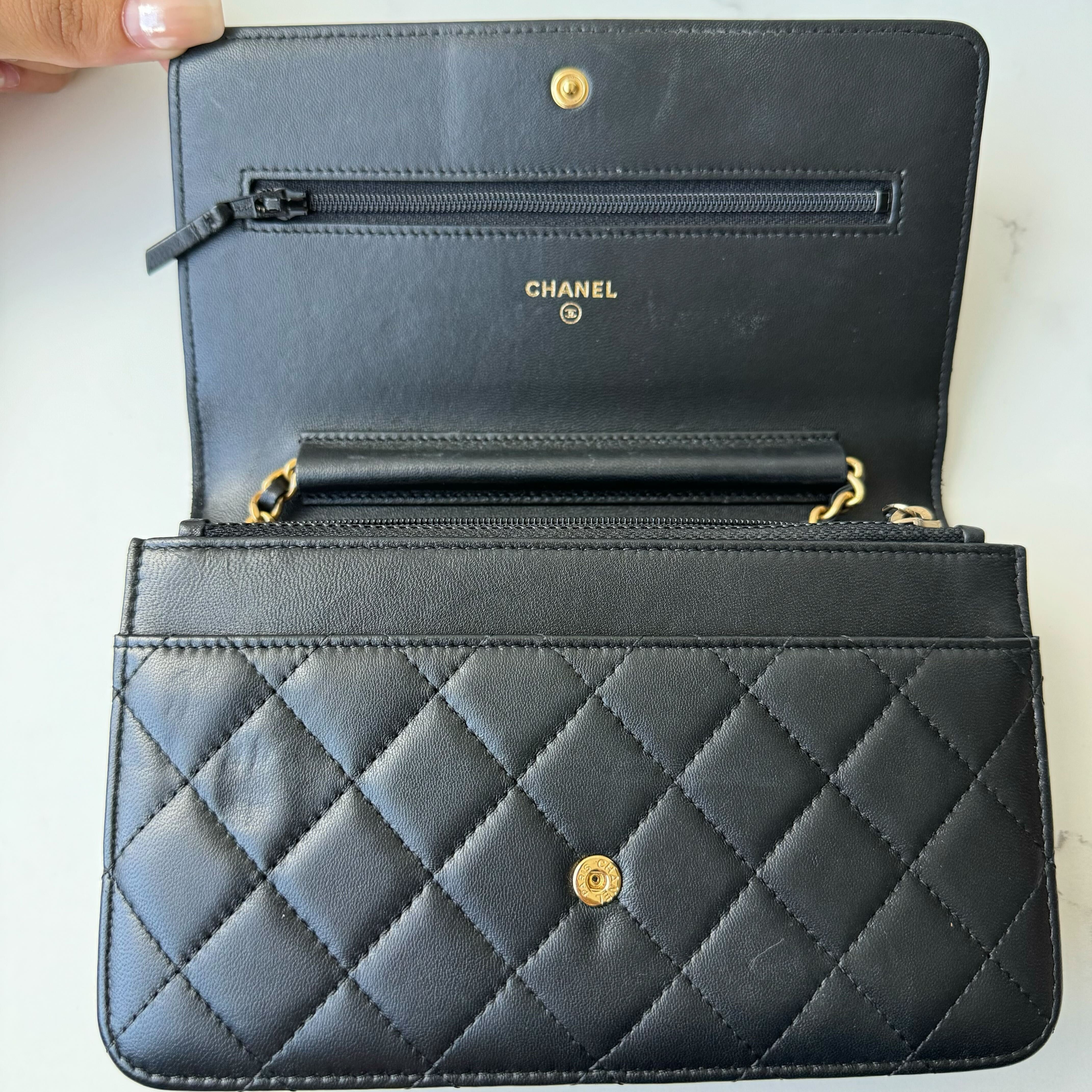 Chanel Le Boy Wallet on Chain