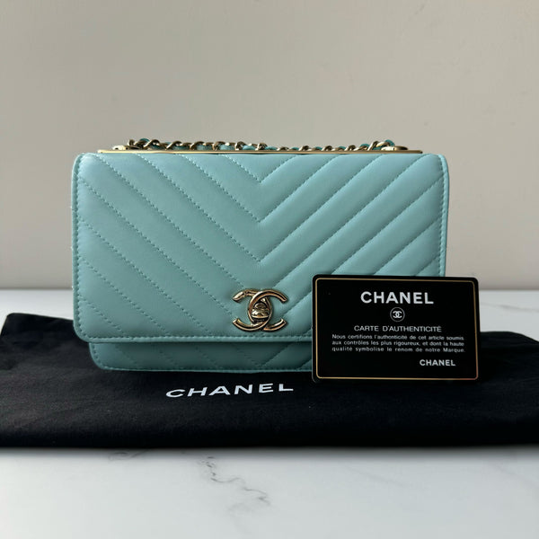 Chanel Wallet on Chain