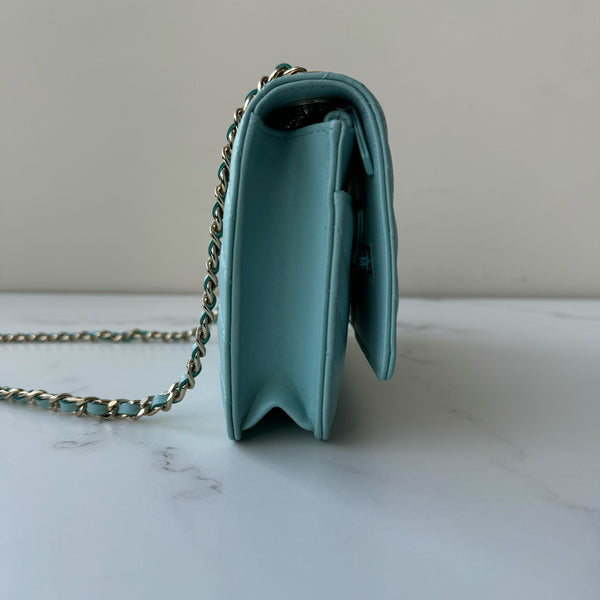 Chanel Wallet on Chain