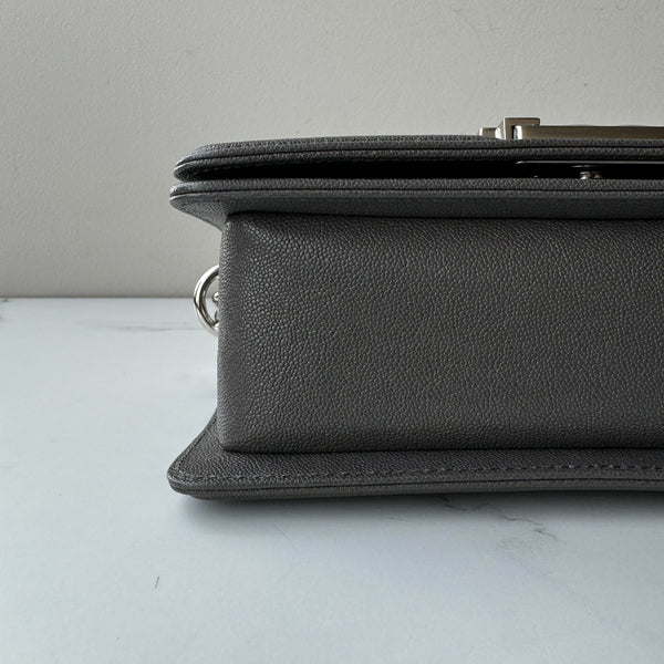 Chanel Le Boy Bag Small