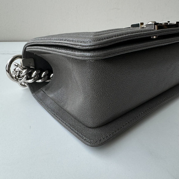 Chanel Le Boy Bag Small