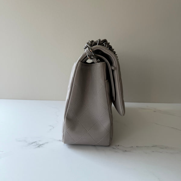 Chanel Jumbo Double Flap