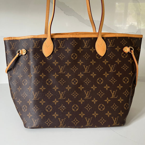 Louis Vuitton Neverfull MM & Pouch