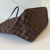 Vuitton Neverfull MM & Pouch