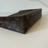 Louis Vuitton Tolietry Pouch 26