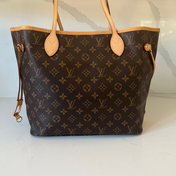 Louis Vuitton Neverfull MM & Pouch