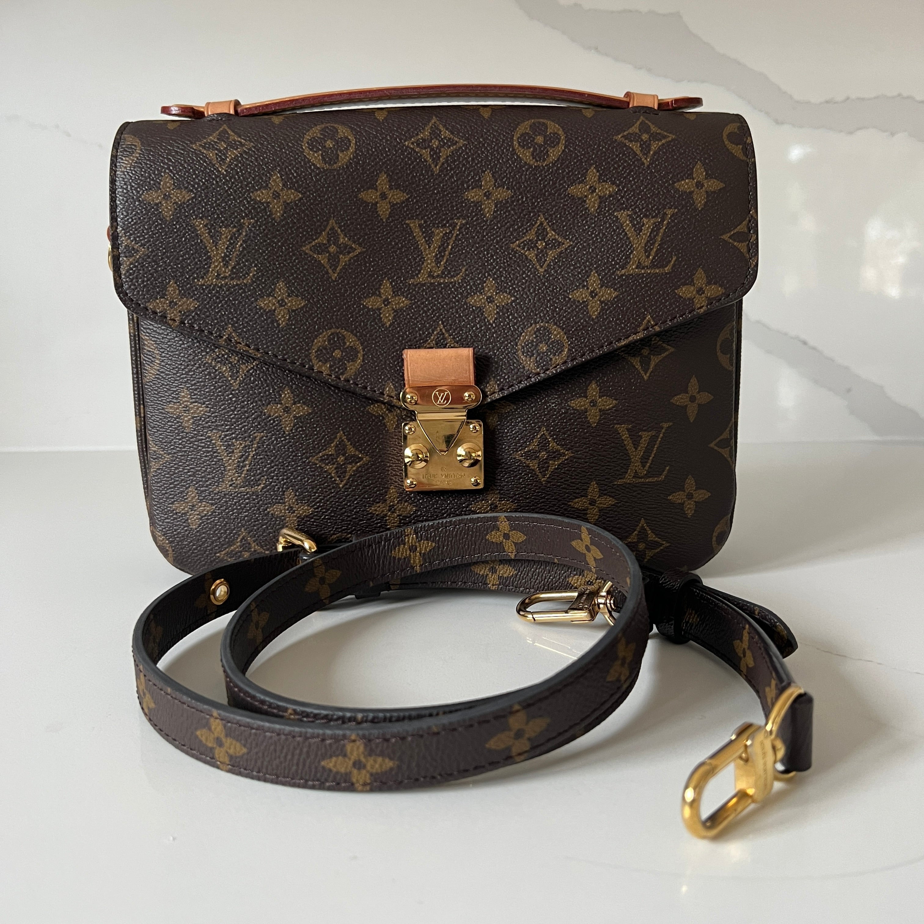 Louis Vuitton Pochette Metis