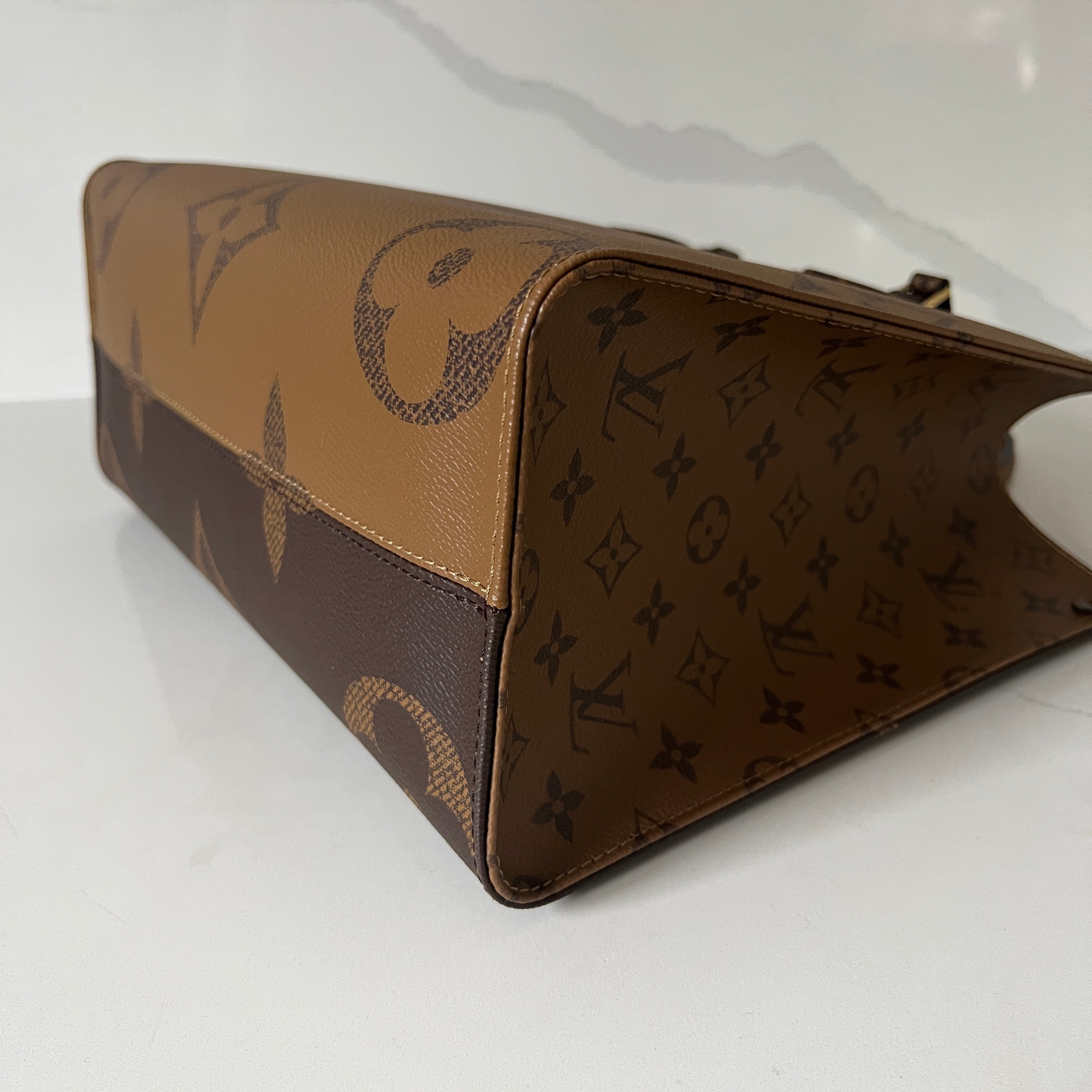 Louis Vuitton On The Go MM