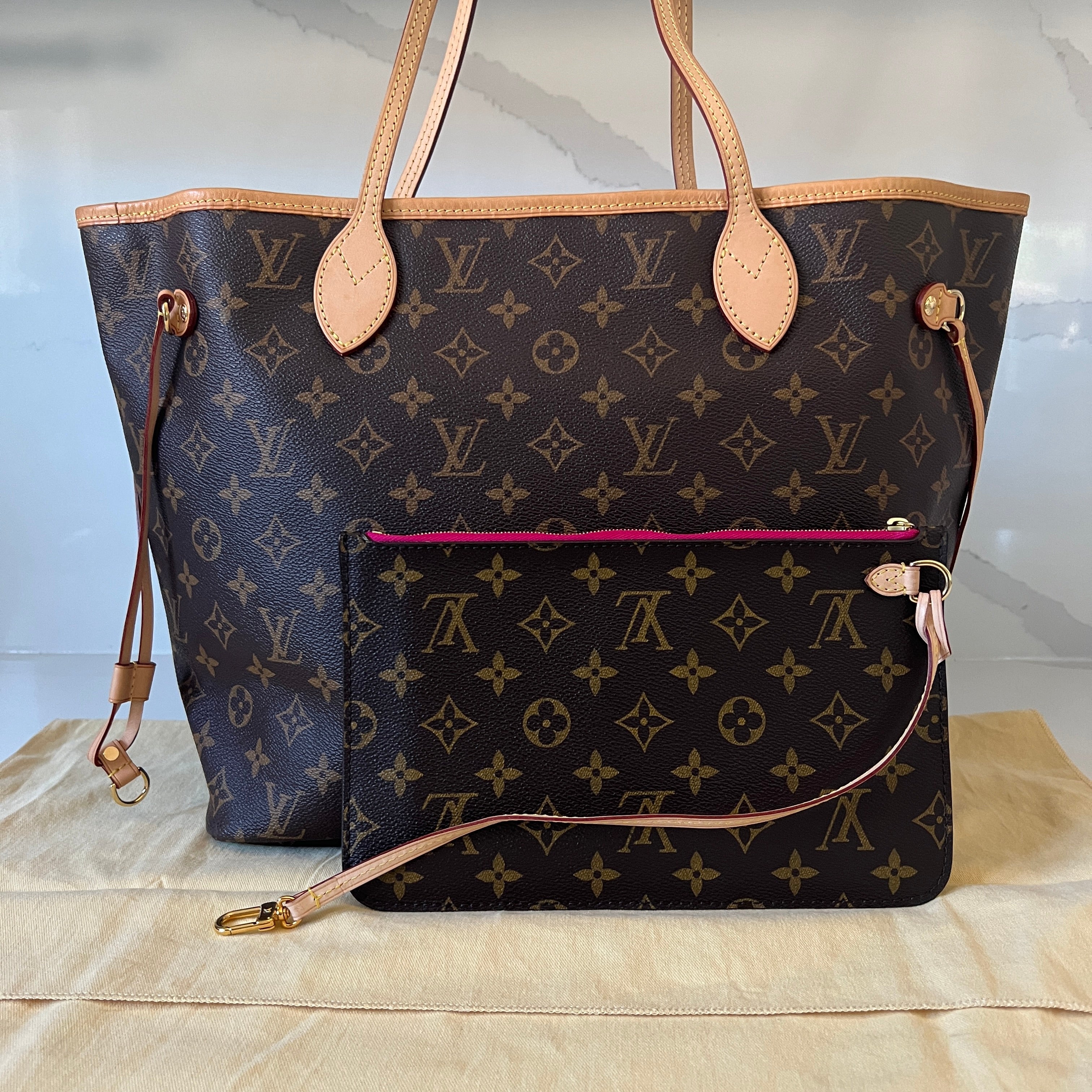 Louis Vuitton Neverfull MM & Pouch