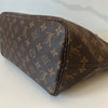 Louis Vuitton Neverfull MM & Pouch