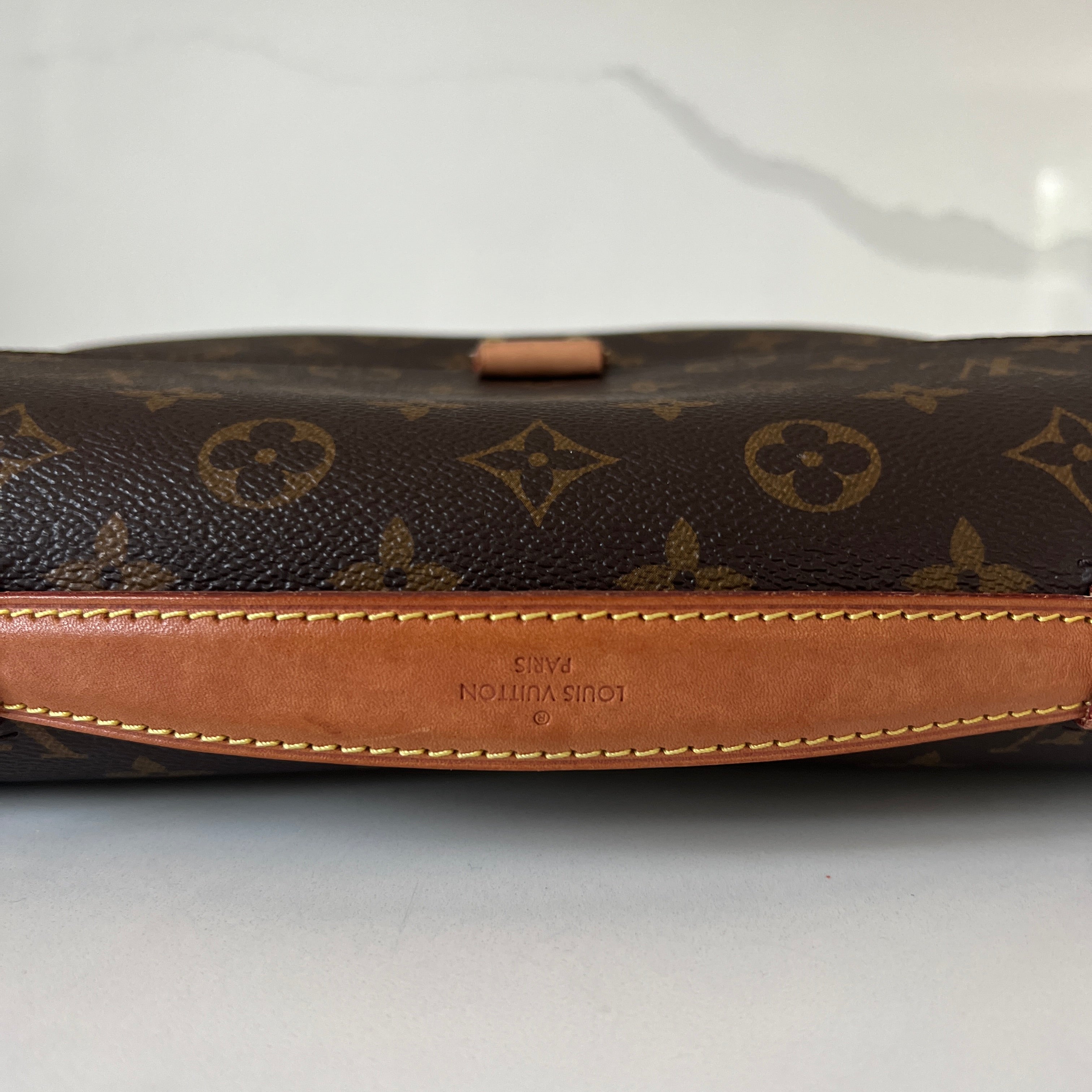 Louis Vuitton Pochette Metis