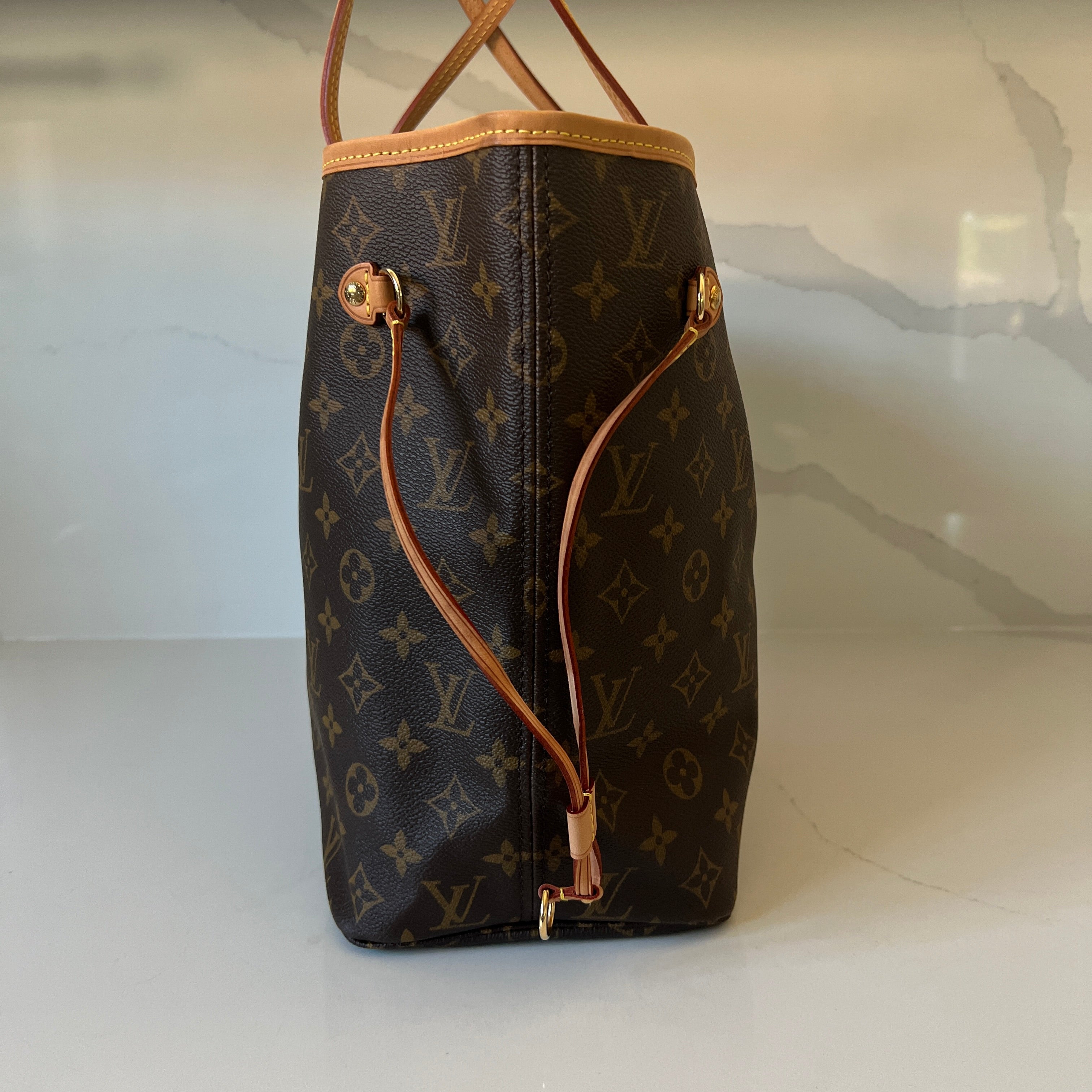 Louis Vuitton Neverfull MM