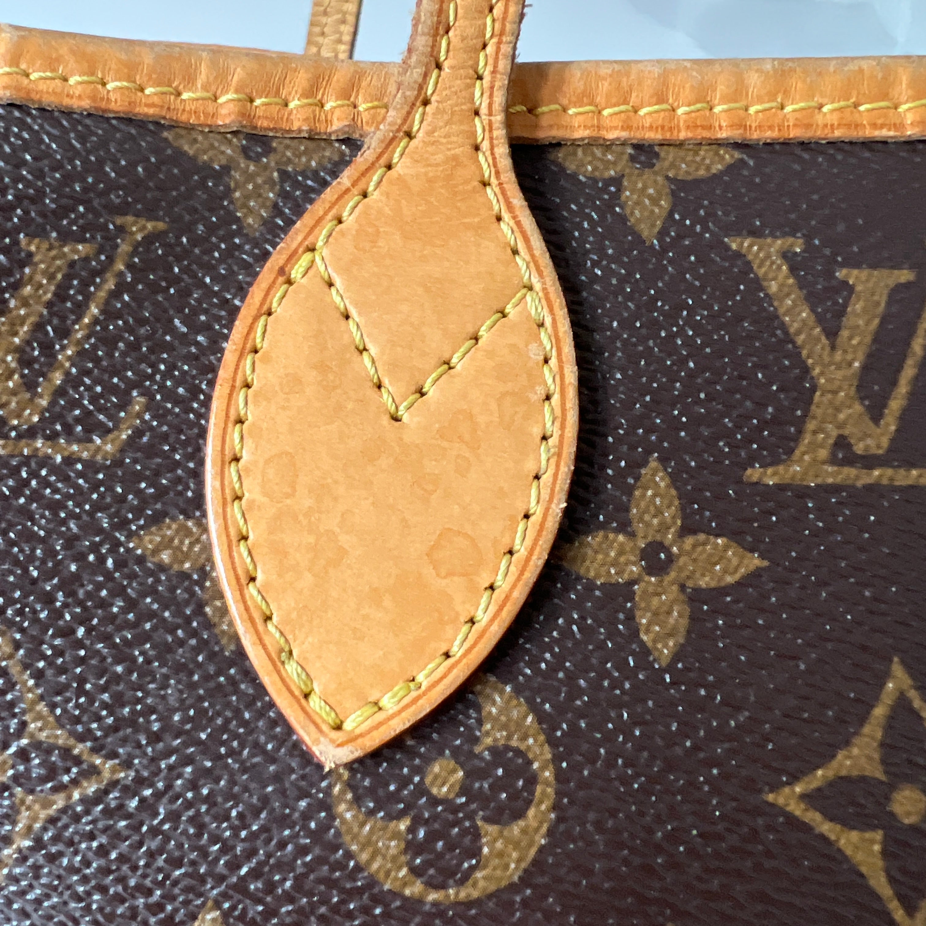 Louis Vuitton Neverfull MM