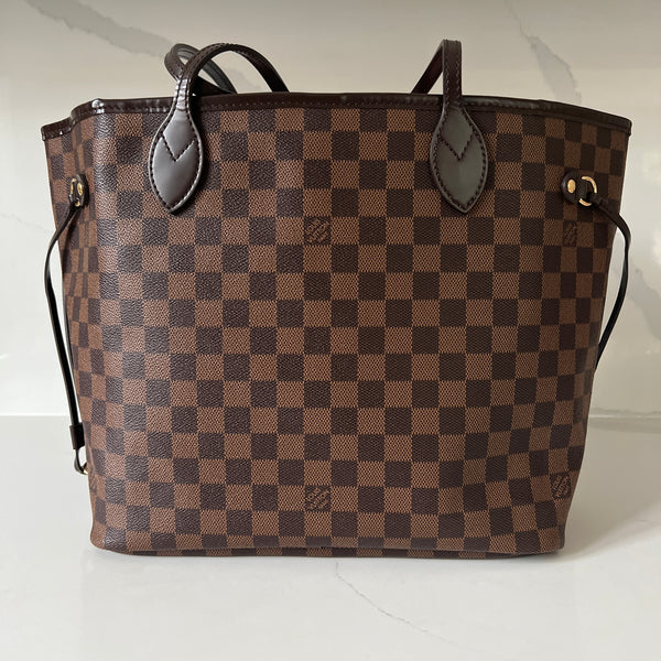 Louis Vuitton Neverfull MM & Pouch