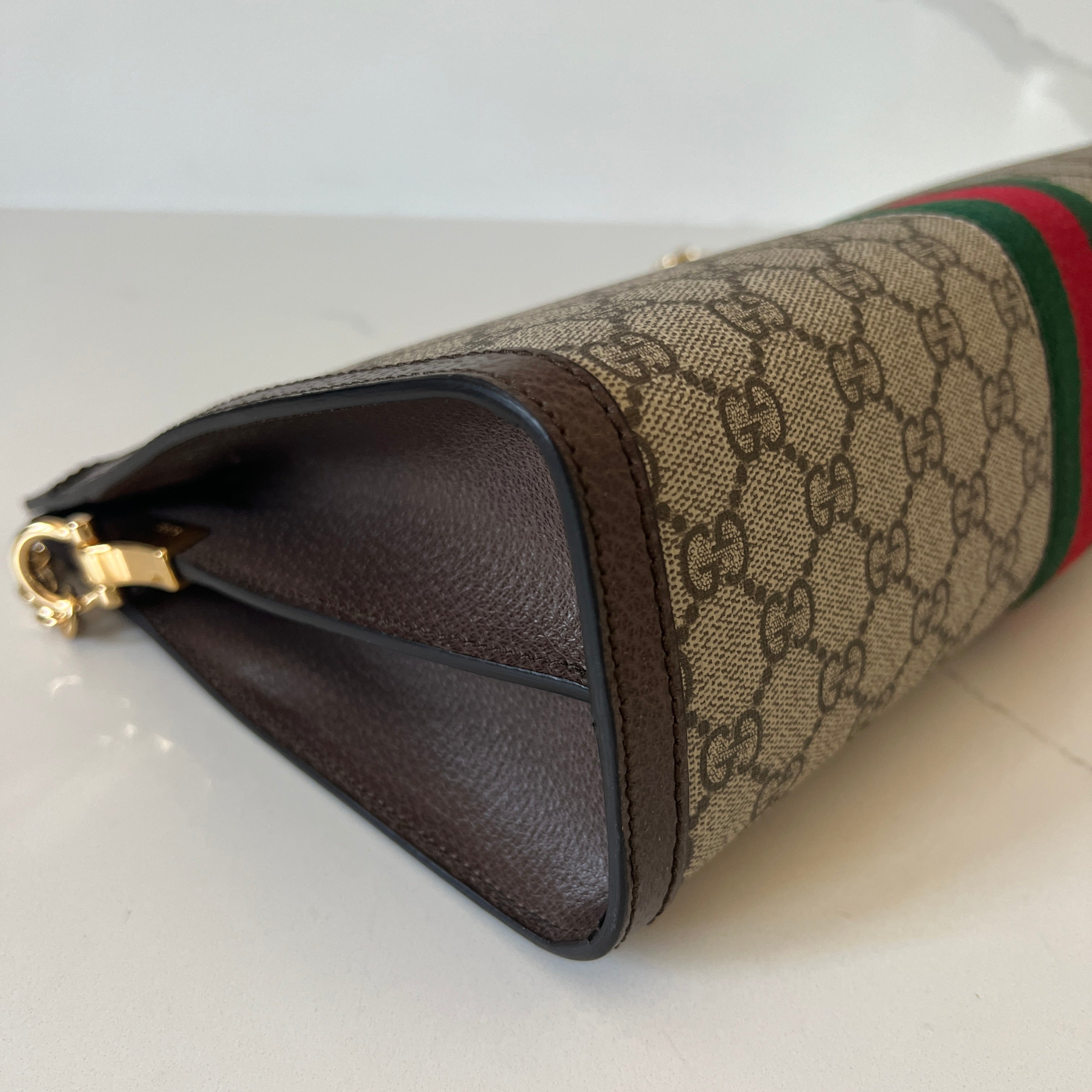 Gucci Ophidia GG Medium Shoulder Bag