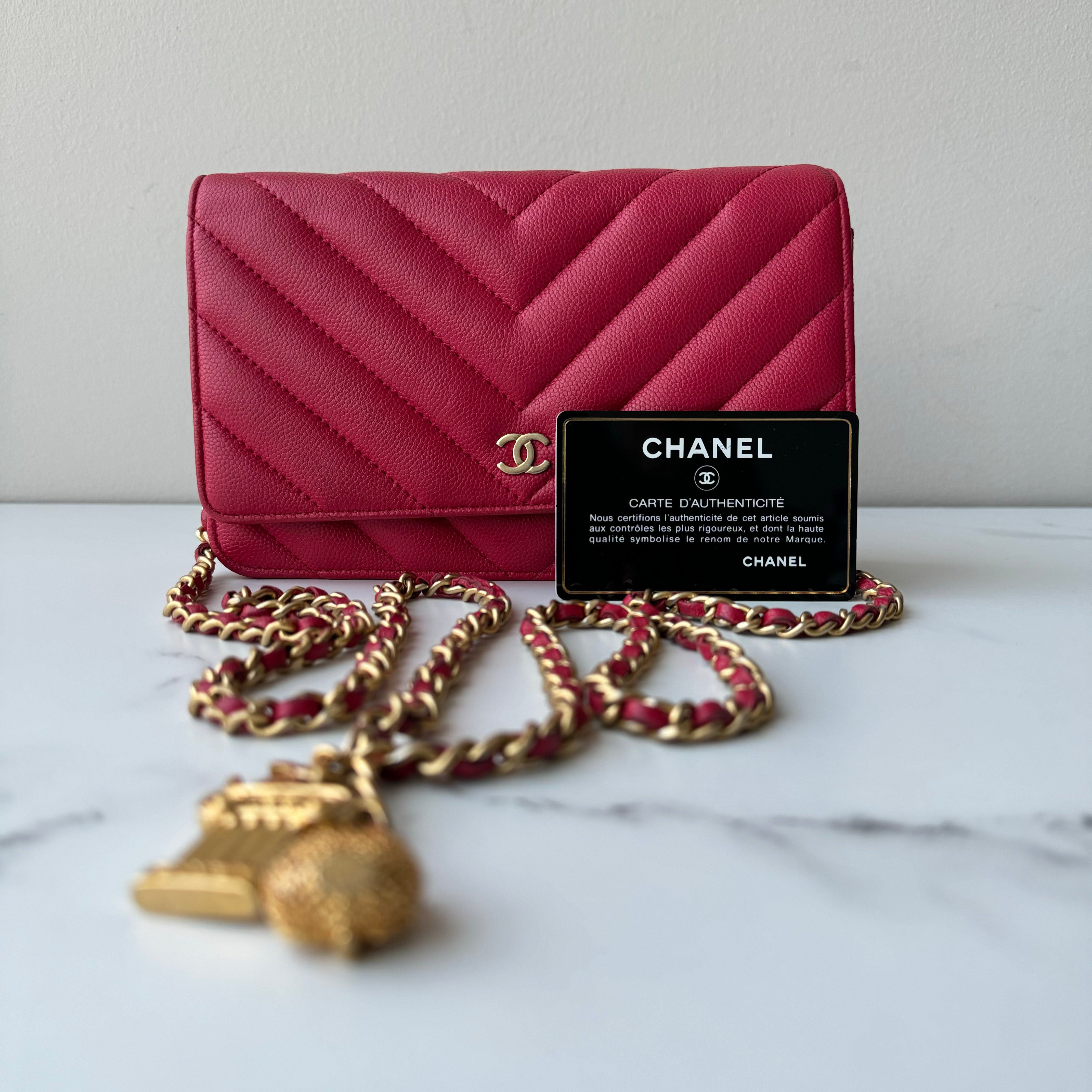 Chanel Wallet on Chain