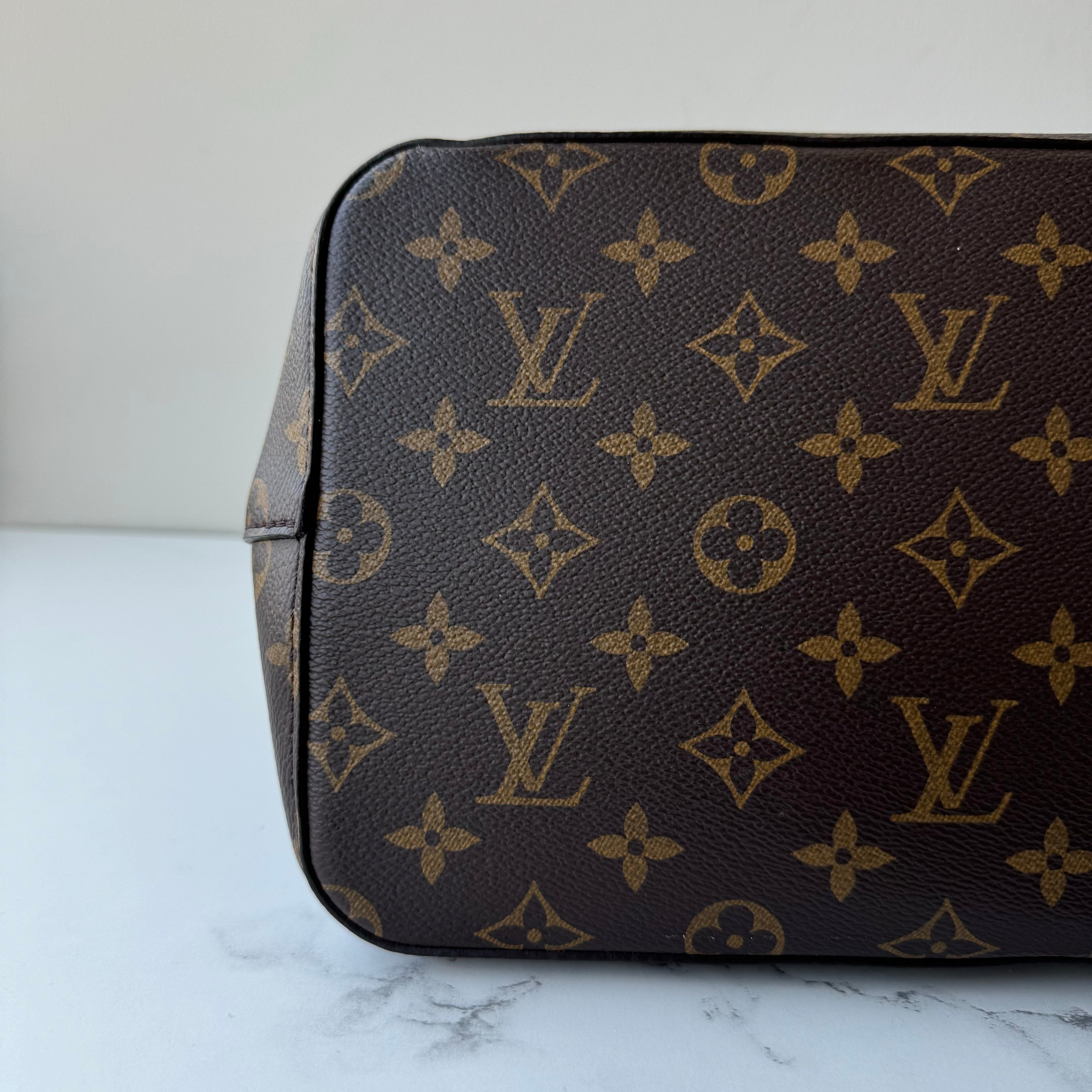 Louis Vuitton Neo Noe