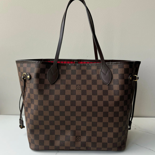 Louis Vuitton Neverfull MM & Pouch