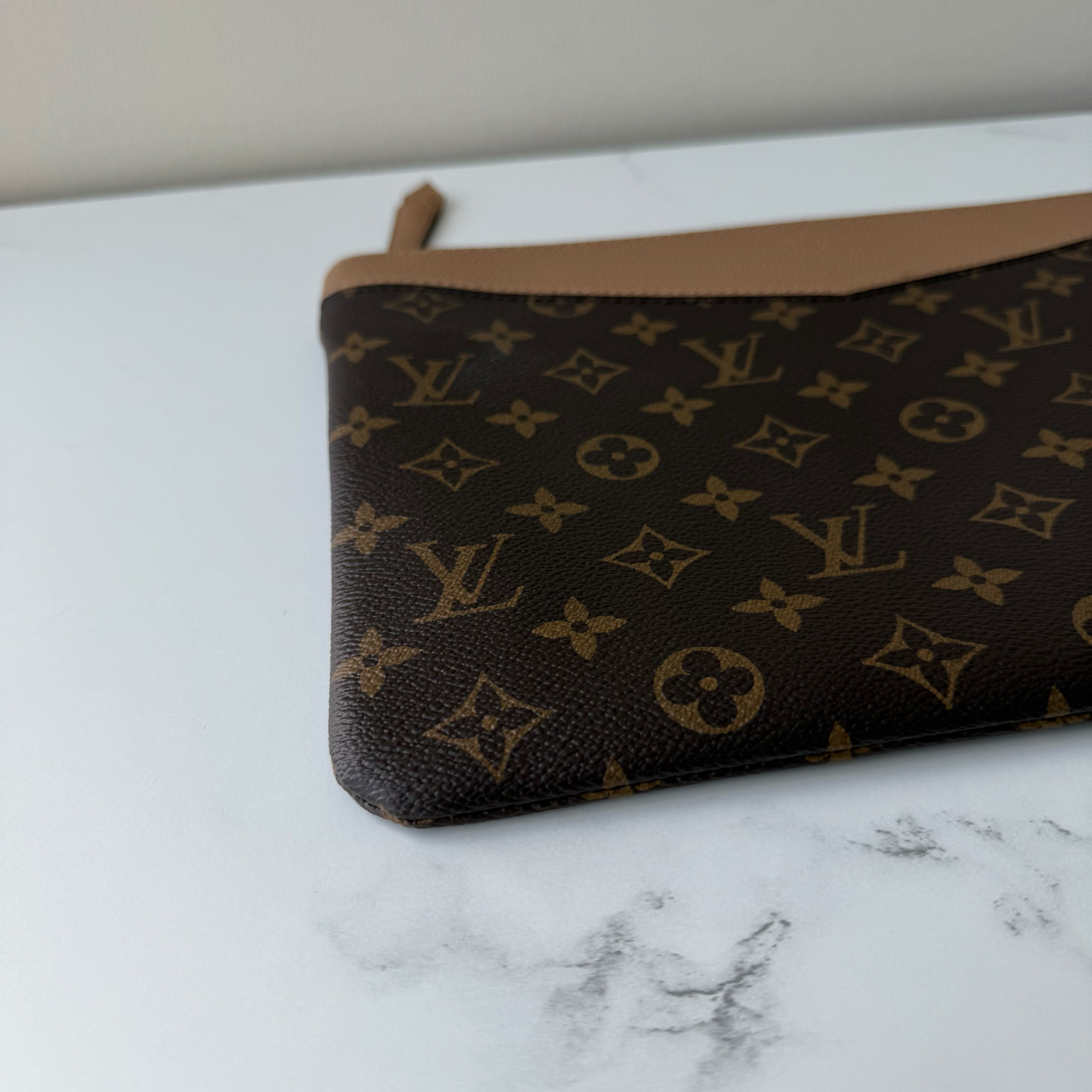 Louis Vuitton Daily Pouch