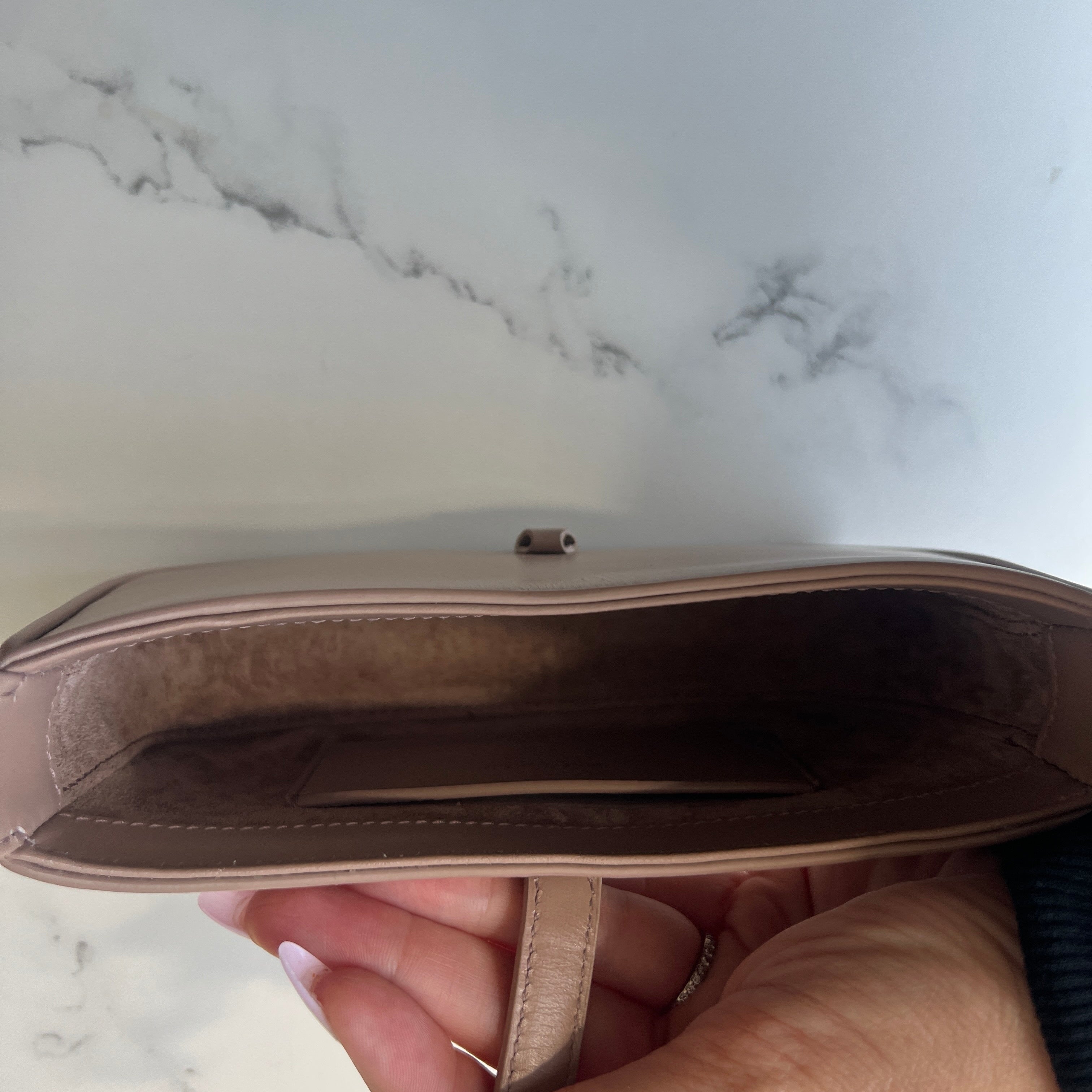 Saint Laurent Le 5 A 7