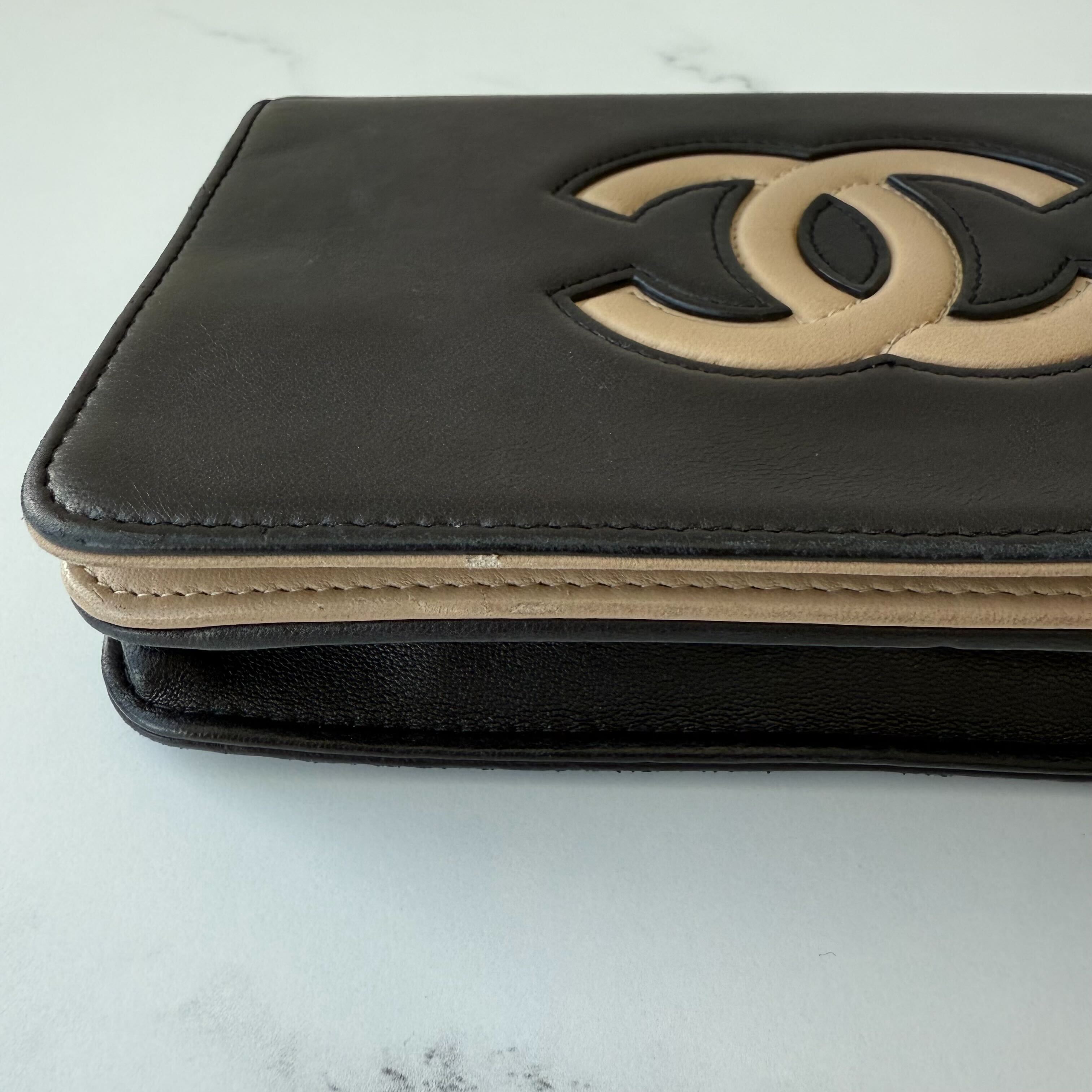 Chanel CC Wallet on Chain