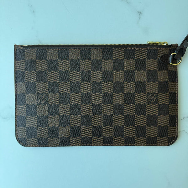 Louis Vuitton Neverfull MM & Pouch