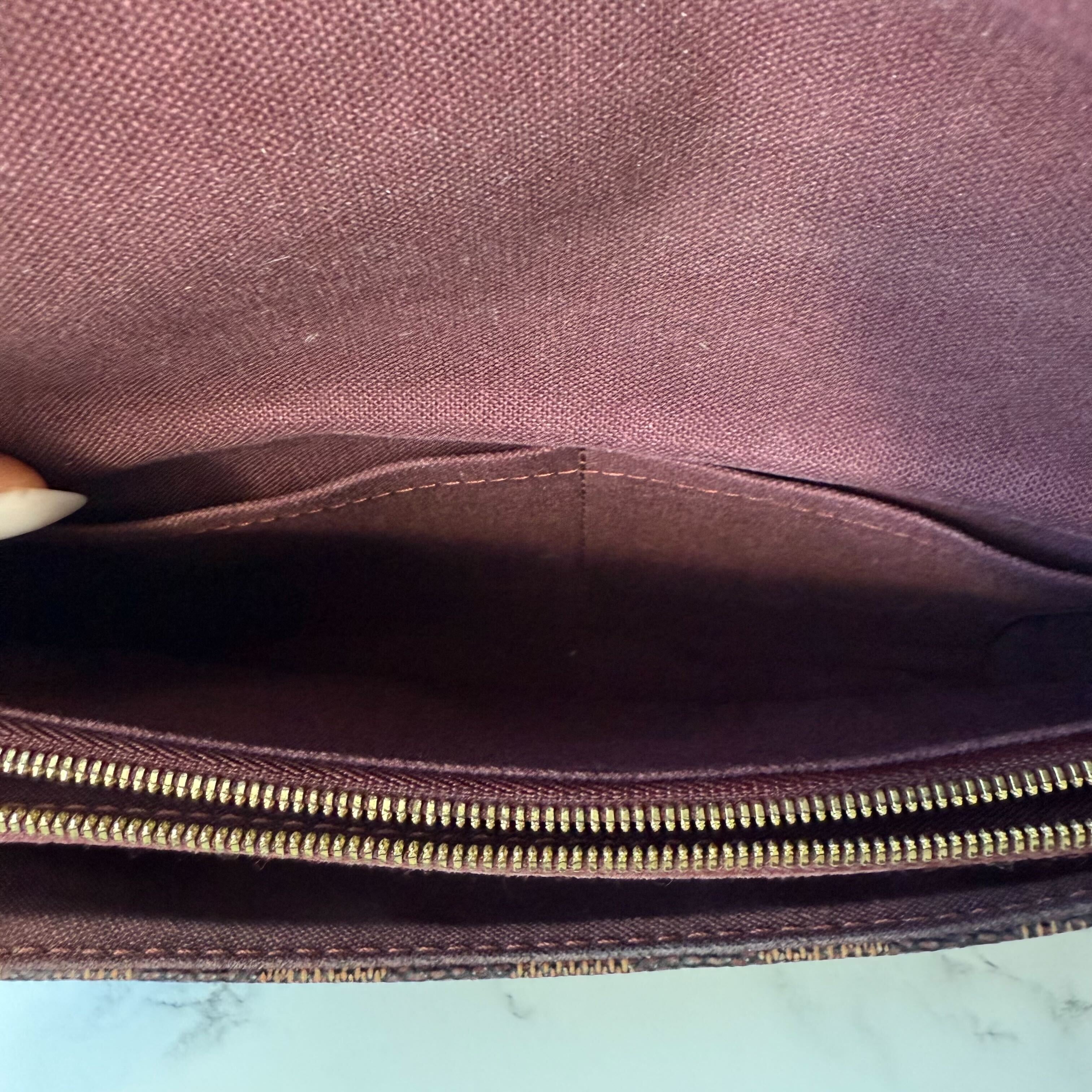 Louis Vuitton Hoxton