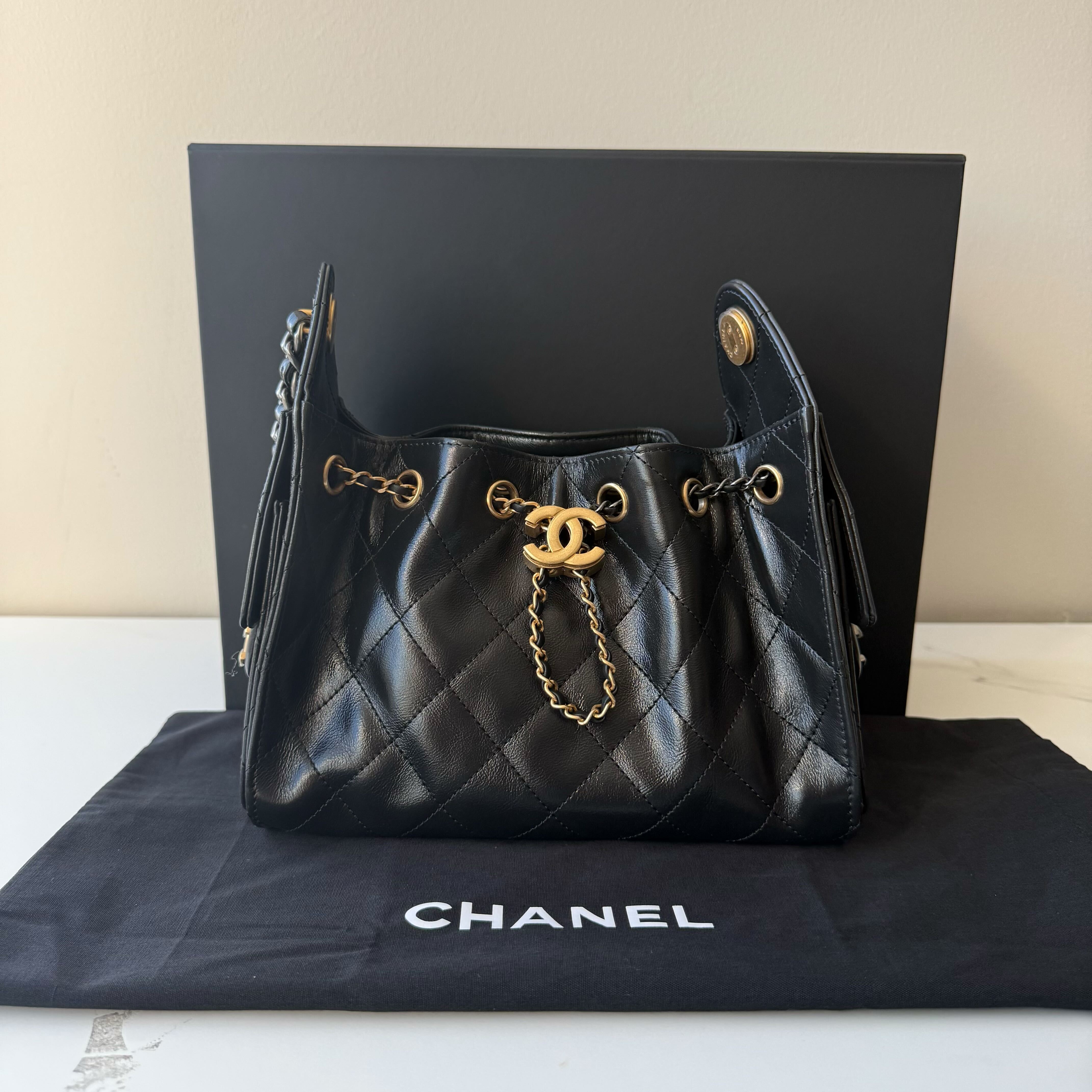 Chanel Mini 25