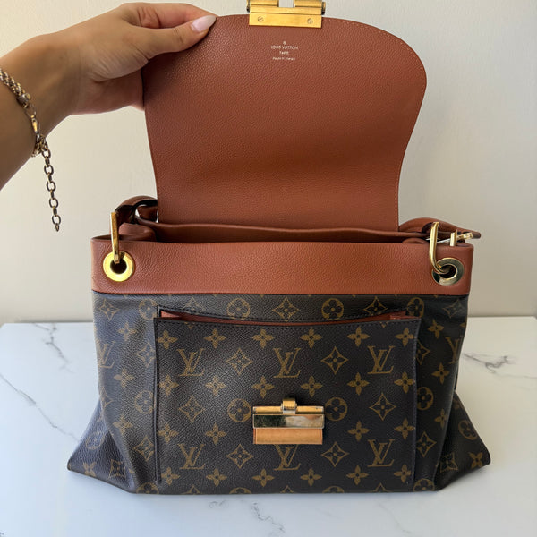 Louis Vuitton Hobo Bag