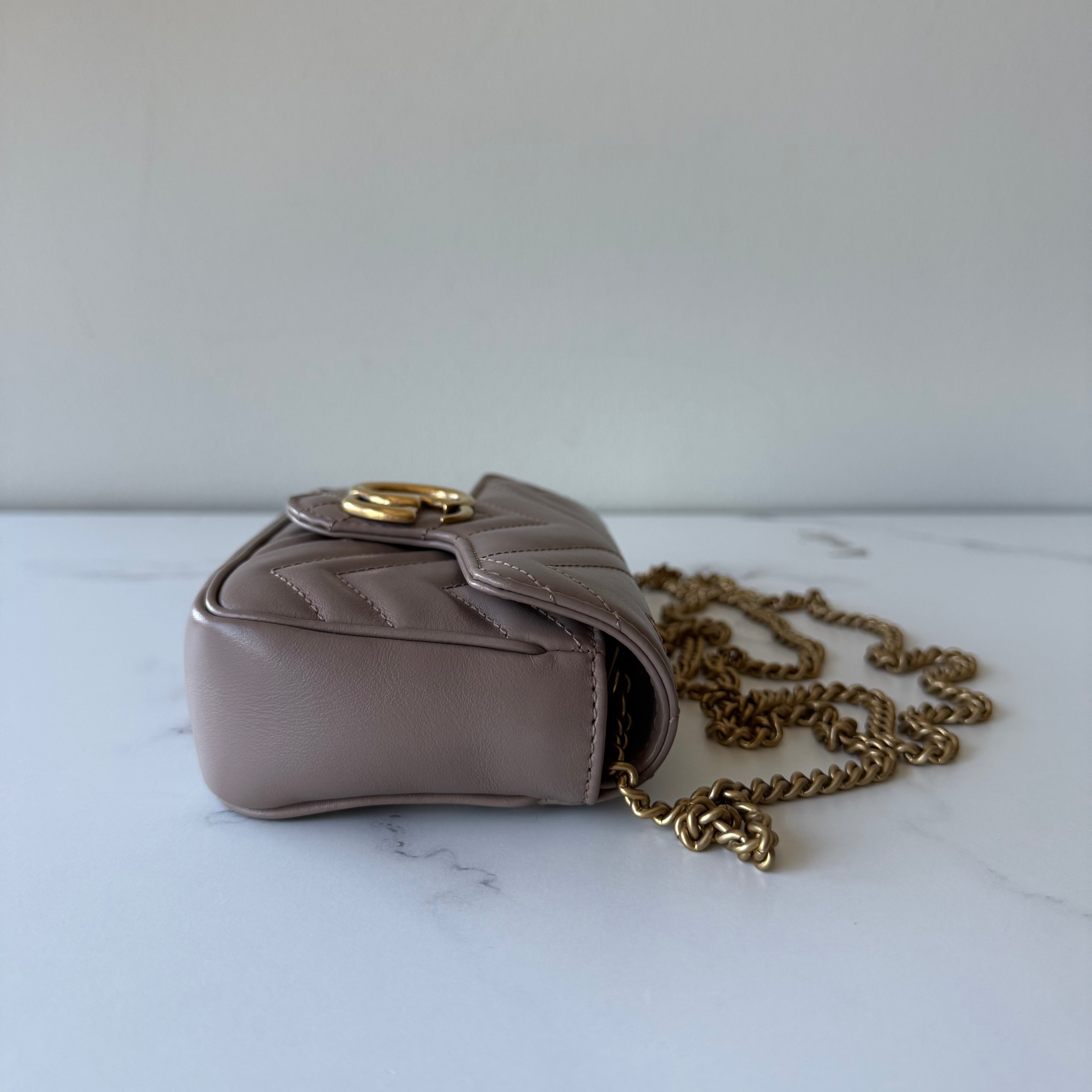 Gucci Super Mini Marmont