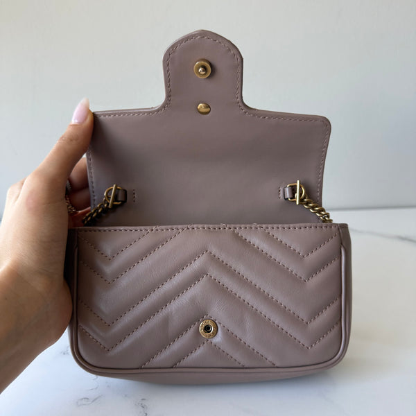 Gucci Super Mini Marmont