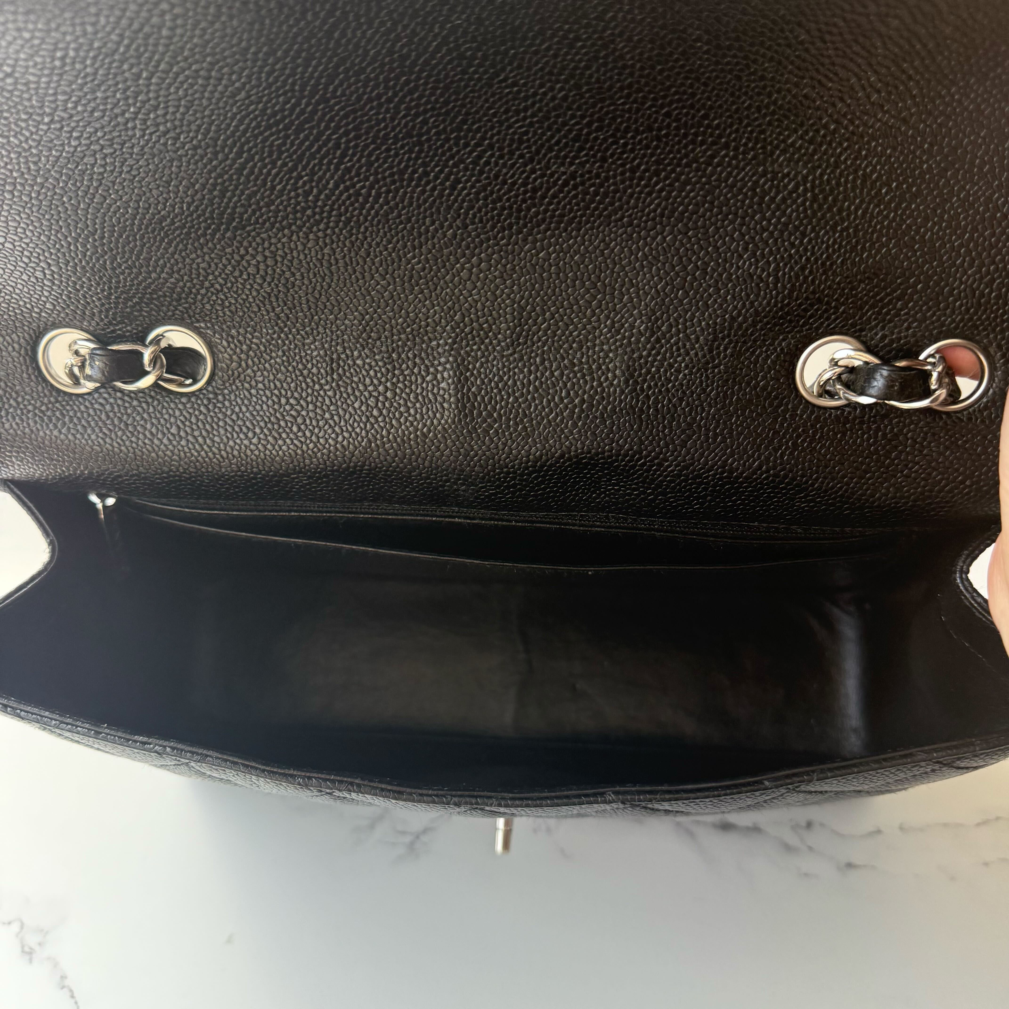 Chanel Classic Jumbo Single Flap Bag