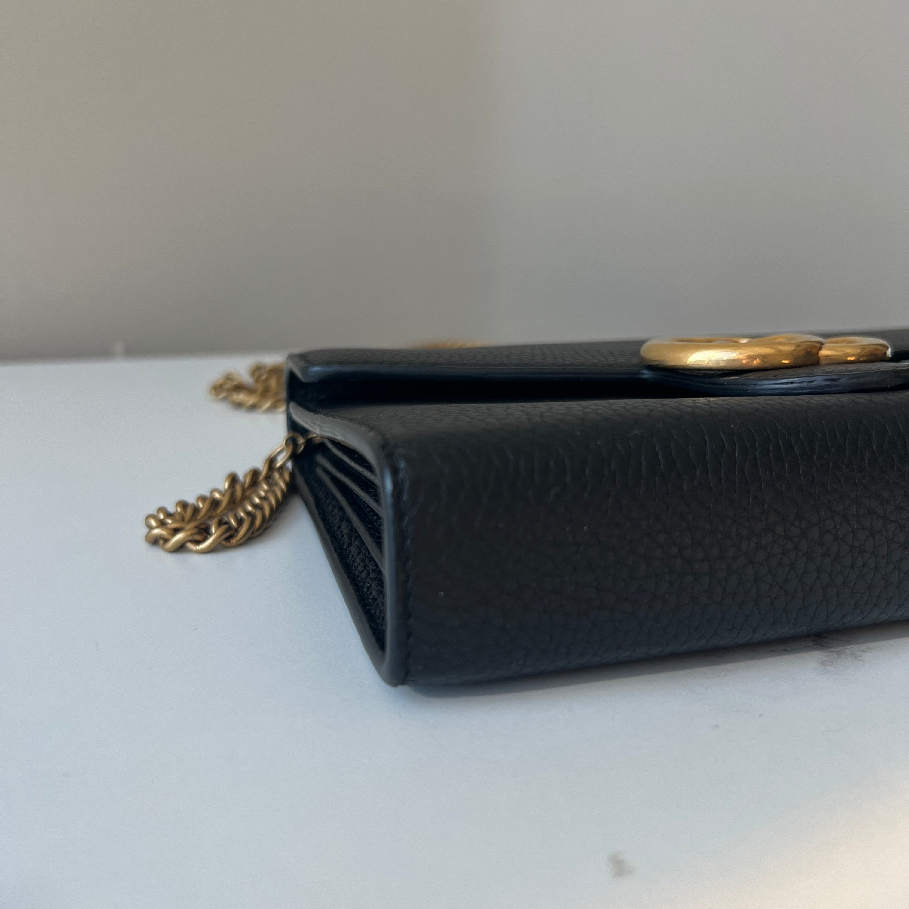 Gucci Wallet on Chain