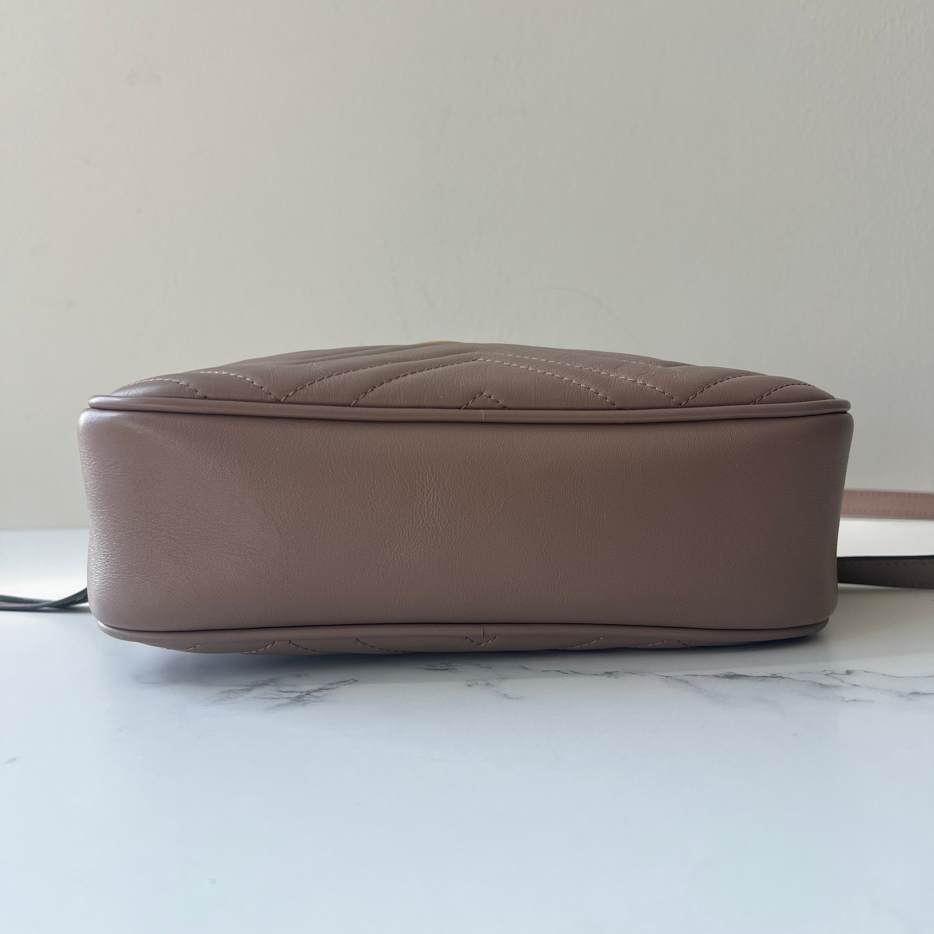 Gucci GG Marmont Matelasse Camera Bag