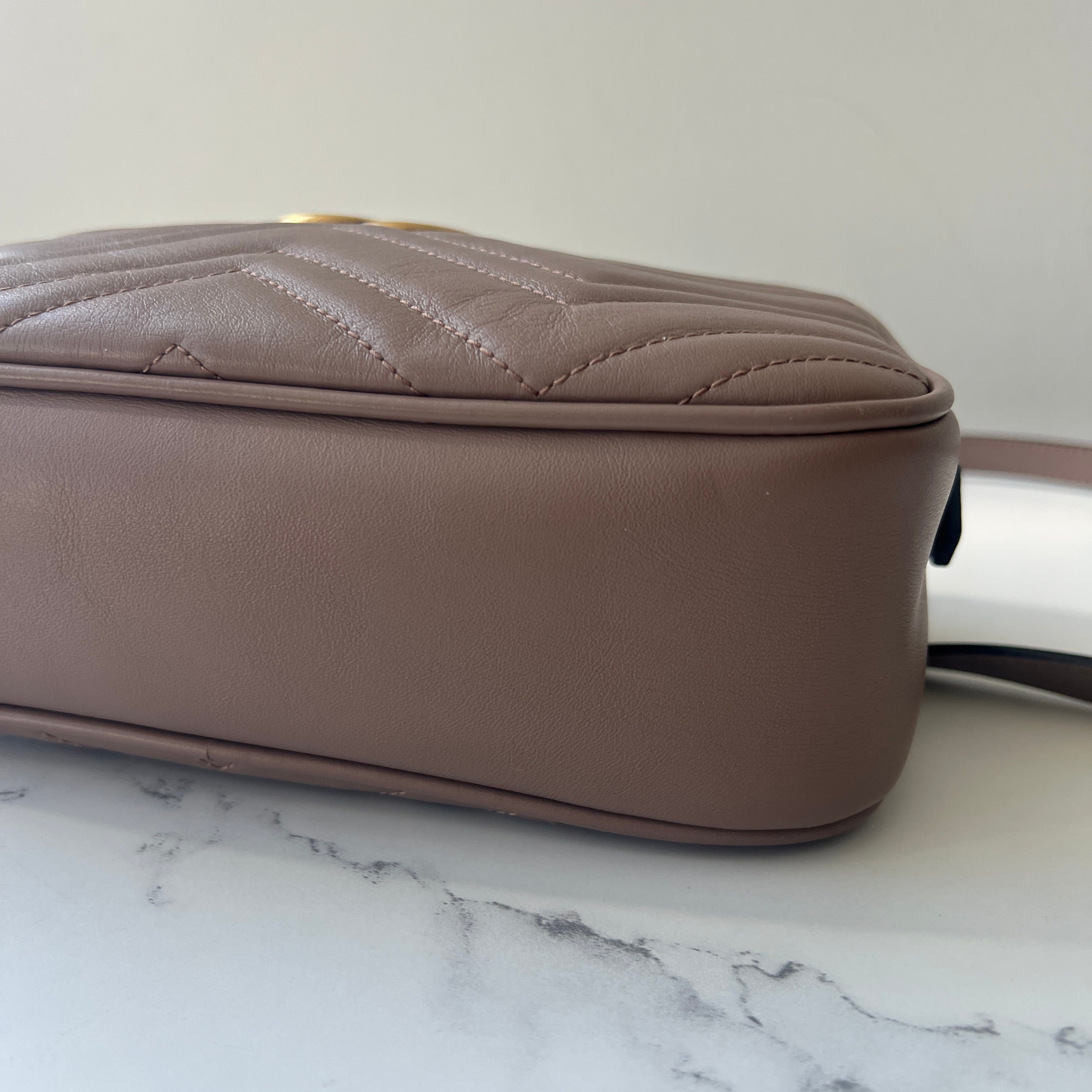 Gucci GG Marmont Matelasse Camera Bag
