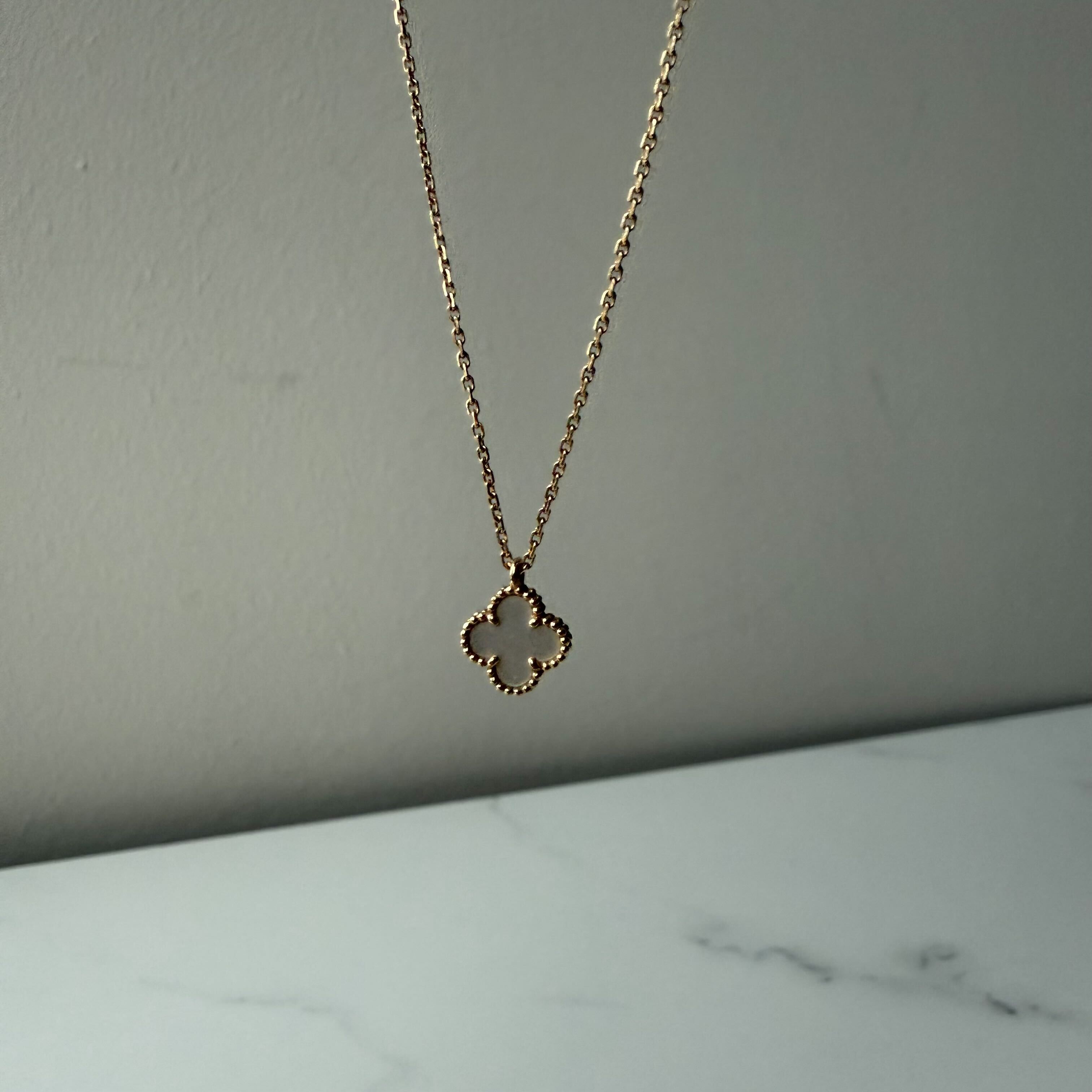 Van Cleef Sweet Alhambra