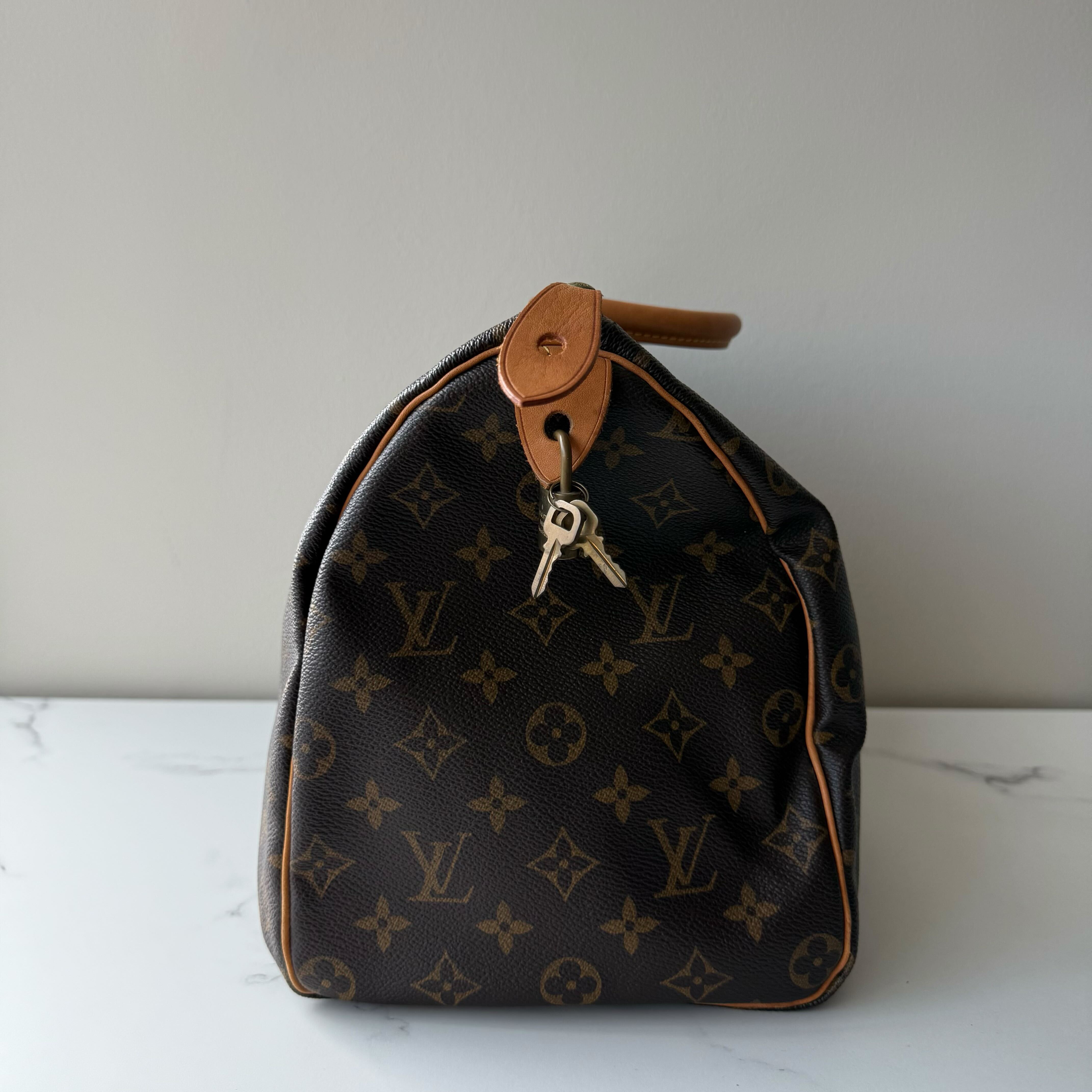 Louis Vuitton Speedy 35