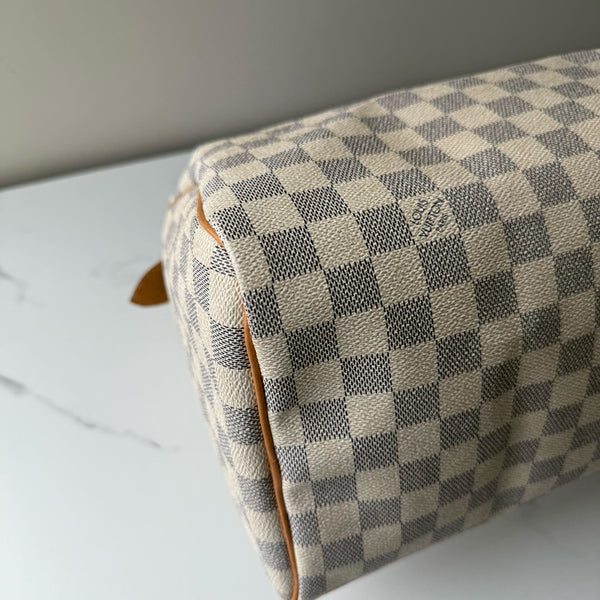 Louis Vuitton Speedy 30