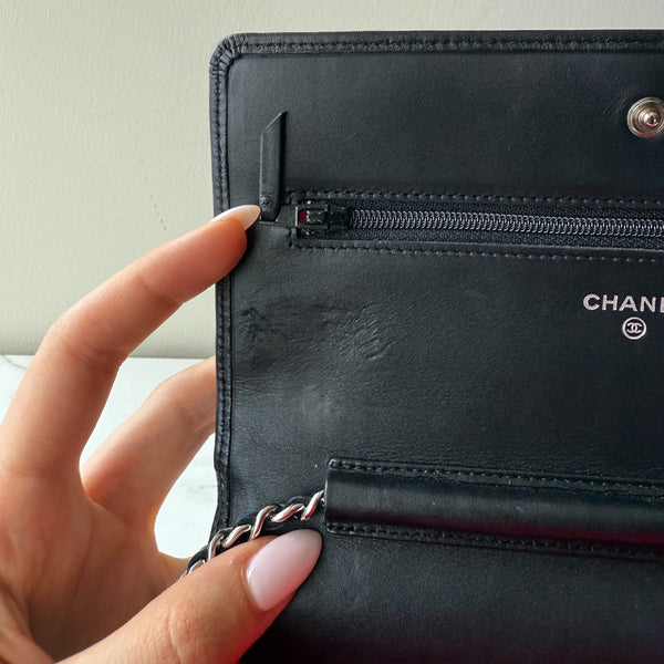 Chanel Wallet on Chain