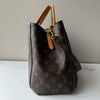 Louis Vuitton Montaigne