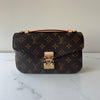 Louis Vuitton Pochette Metis East West