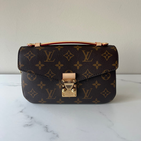 Louis Vuitton Pochette Metis East West