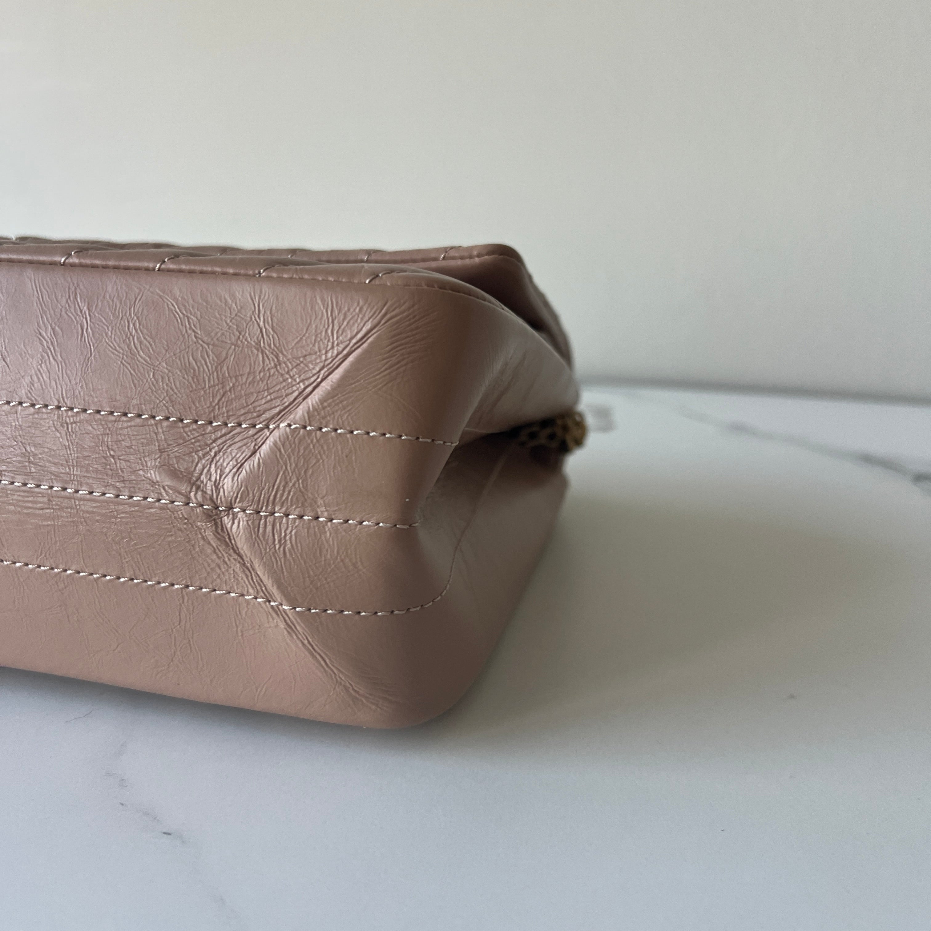 Chanel Reissue 226