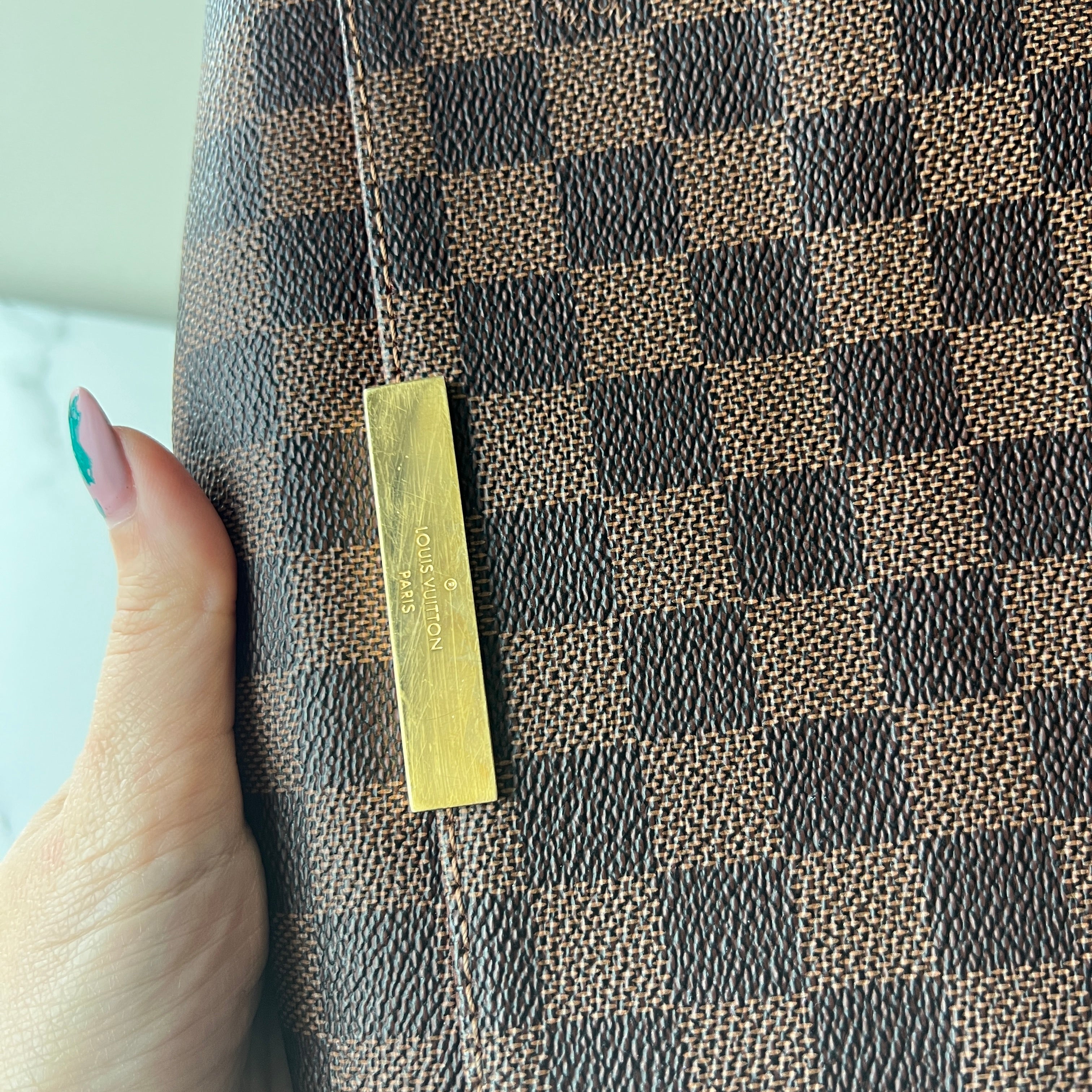 Louis Vuitton Favorite MM